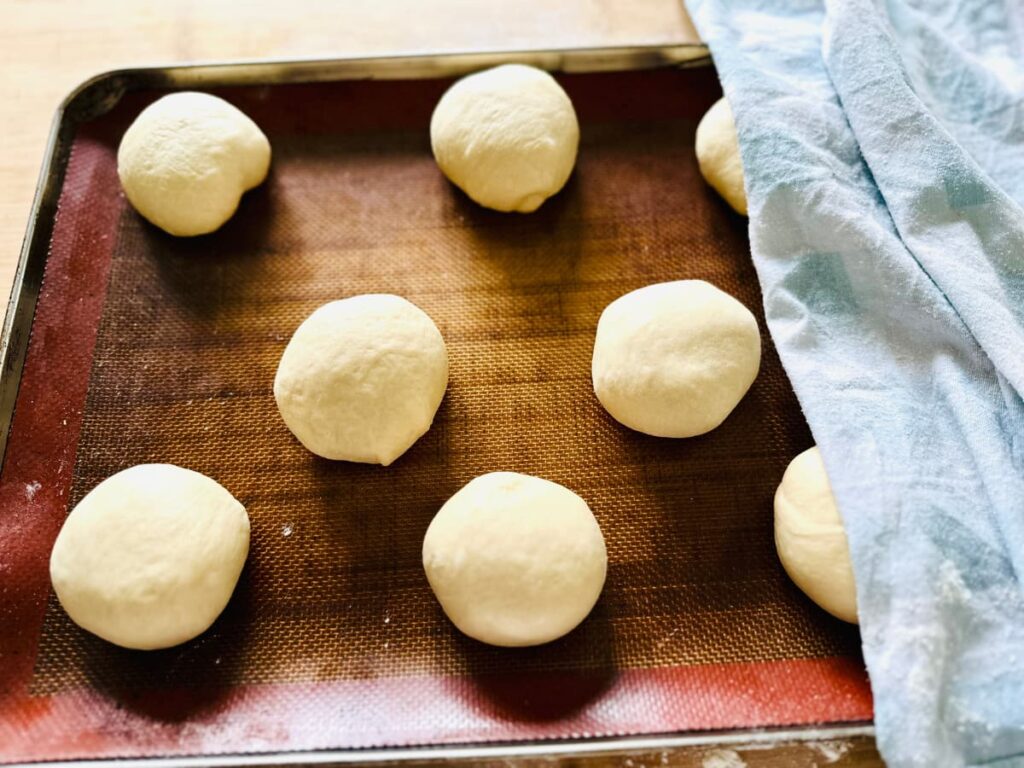 Shaped buns ready to bake